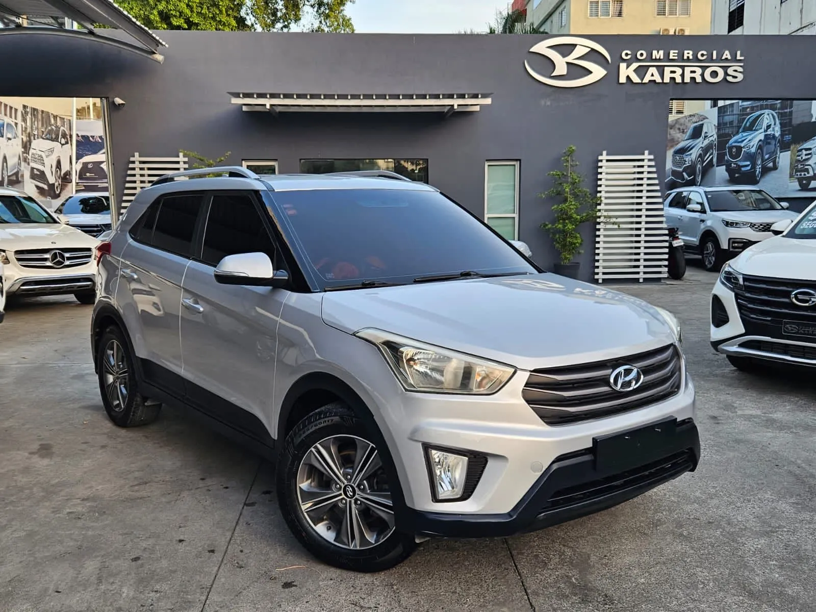 HYUNDAI CANTUS 2018 – Karros